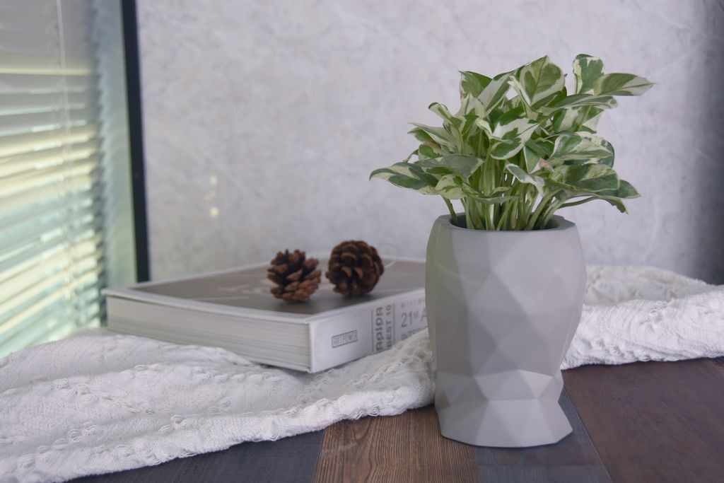 Ryan Concrete Planter (MF2193M)