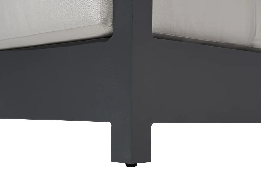 Monaco Powder-Coated Aluminum Patio Lounge Chair with Sunbrella® Cushions(OS2601S-CC)